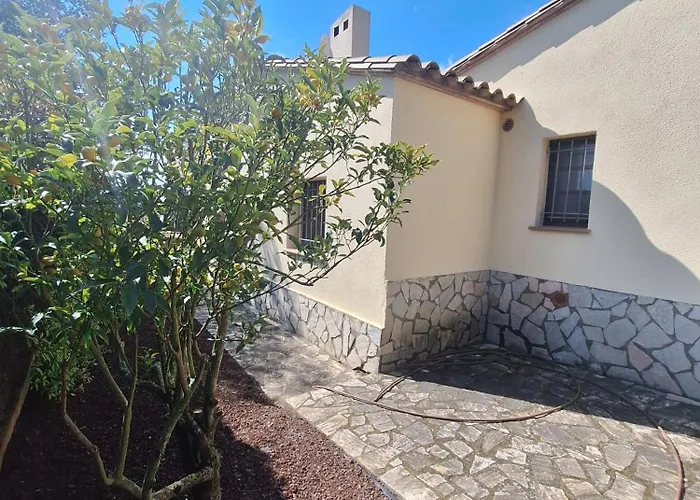 Molino Piscina Bbq Villa Calonge (Catalonia)